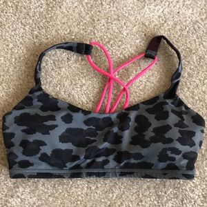 Lululemon Free to Be Bra black cheetah/ hot pink
